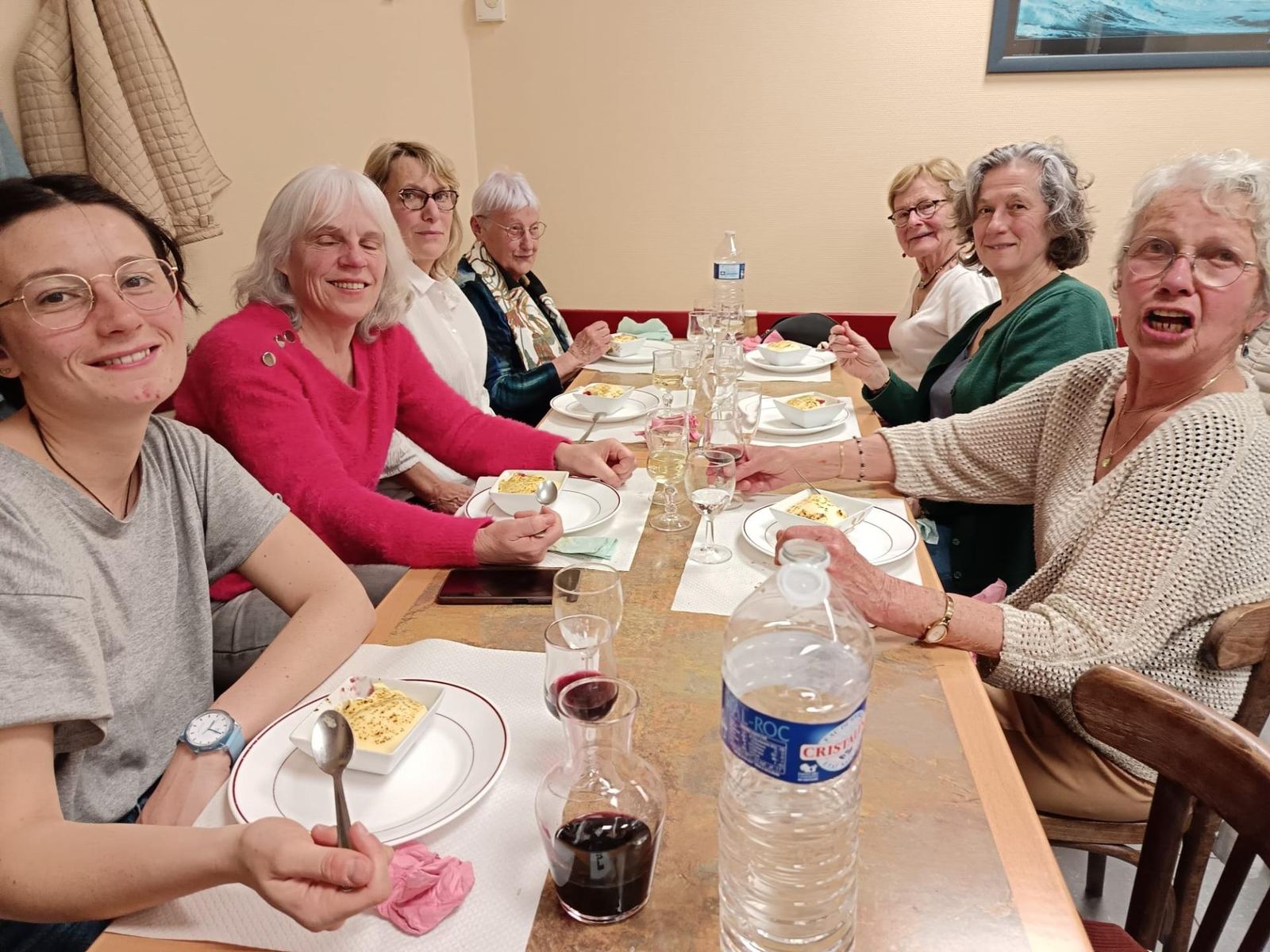 Tablée joyeuse au repas des adhérents